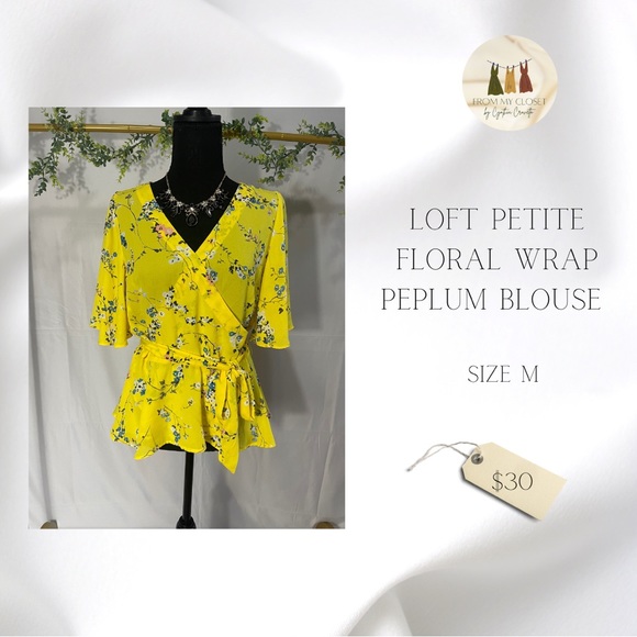 LOFT Tops - ♻️DISPONIBLE ♻️
✨NEW LOFT PETITE Floral Wrap Peplum Blouse✨